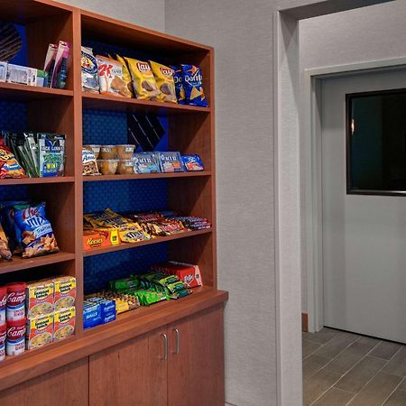 Hampton Inn & Suites Асторія Екстер'єр фото