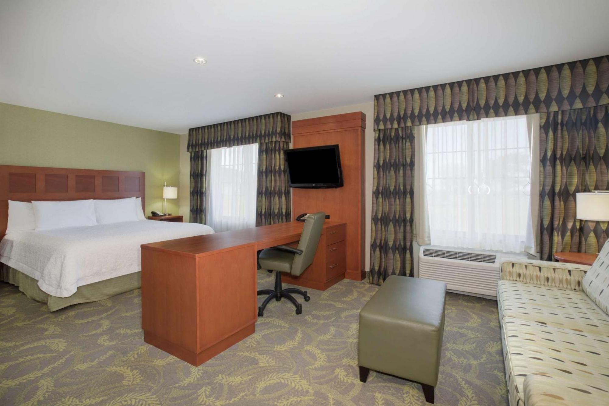 Hampton Inn & Suites Асторія Екстер'єр фото